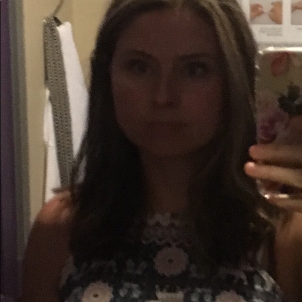 Meet your Posher, Melissa